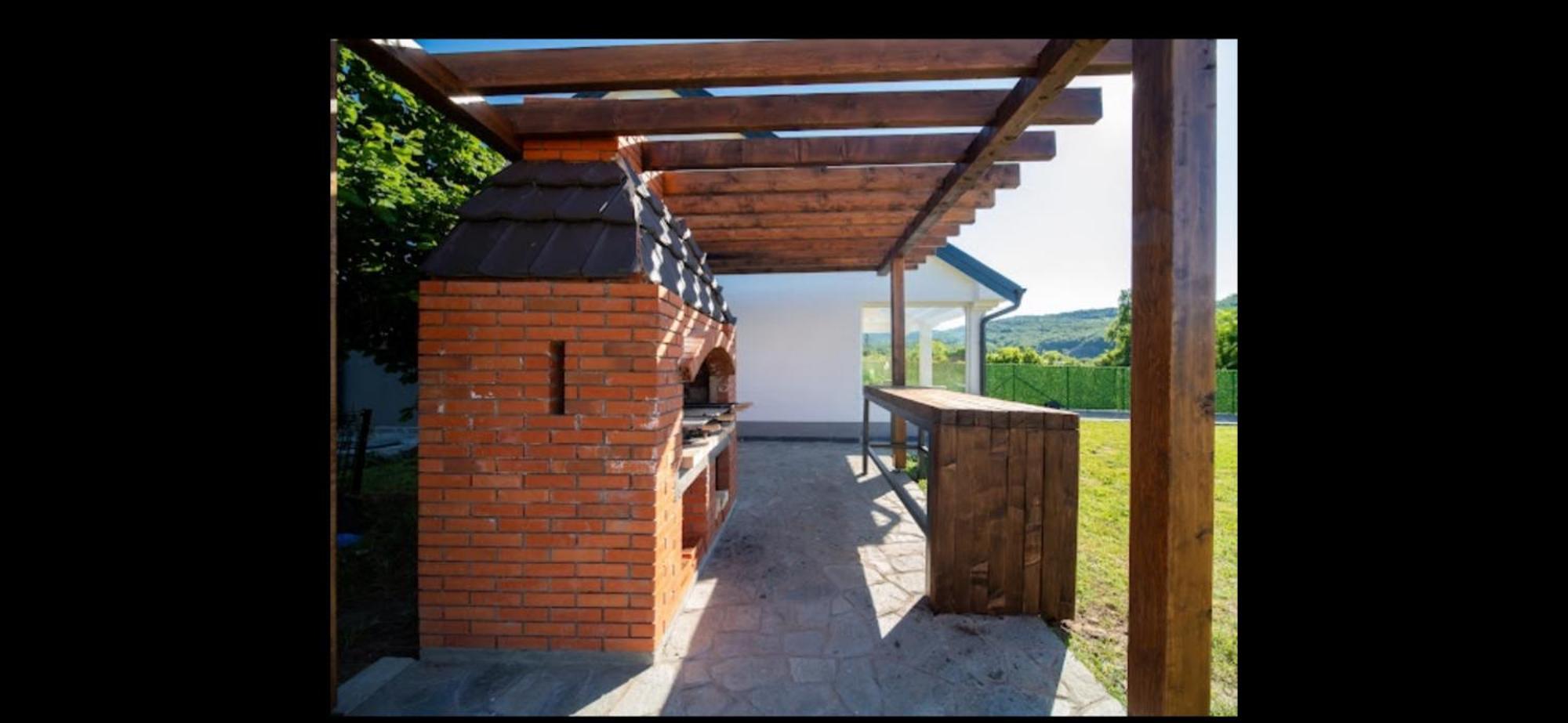 Villa Vila Tom & Jerry Raška Exterior foto